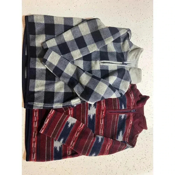 Old navy boys pullover shirt  bundle if 2 size 3T - Picture 1 of 9